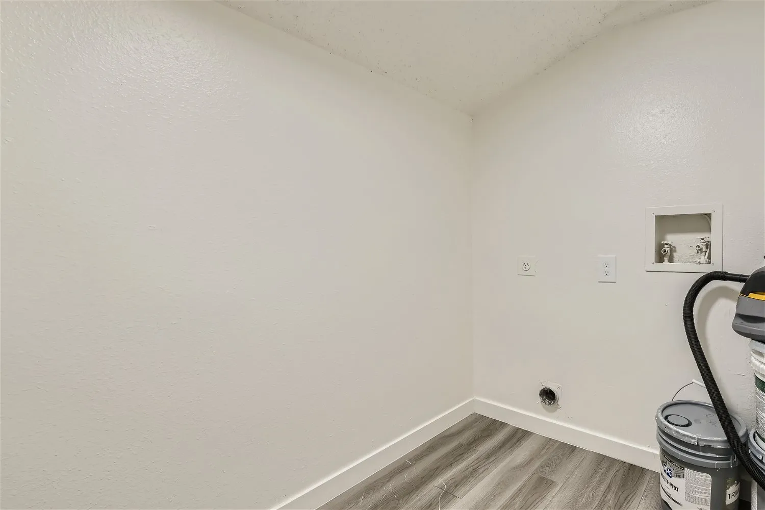 In-unit laundry room with washer and dryer hookups