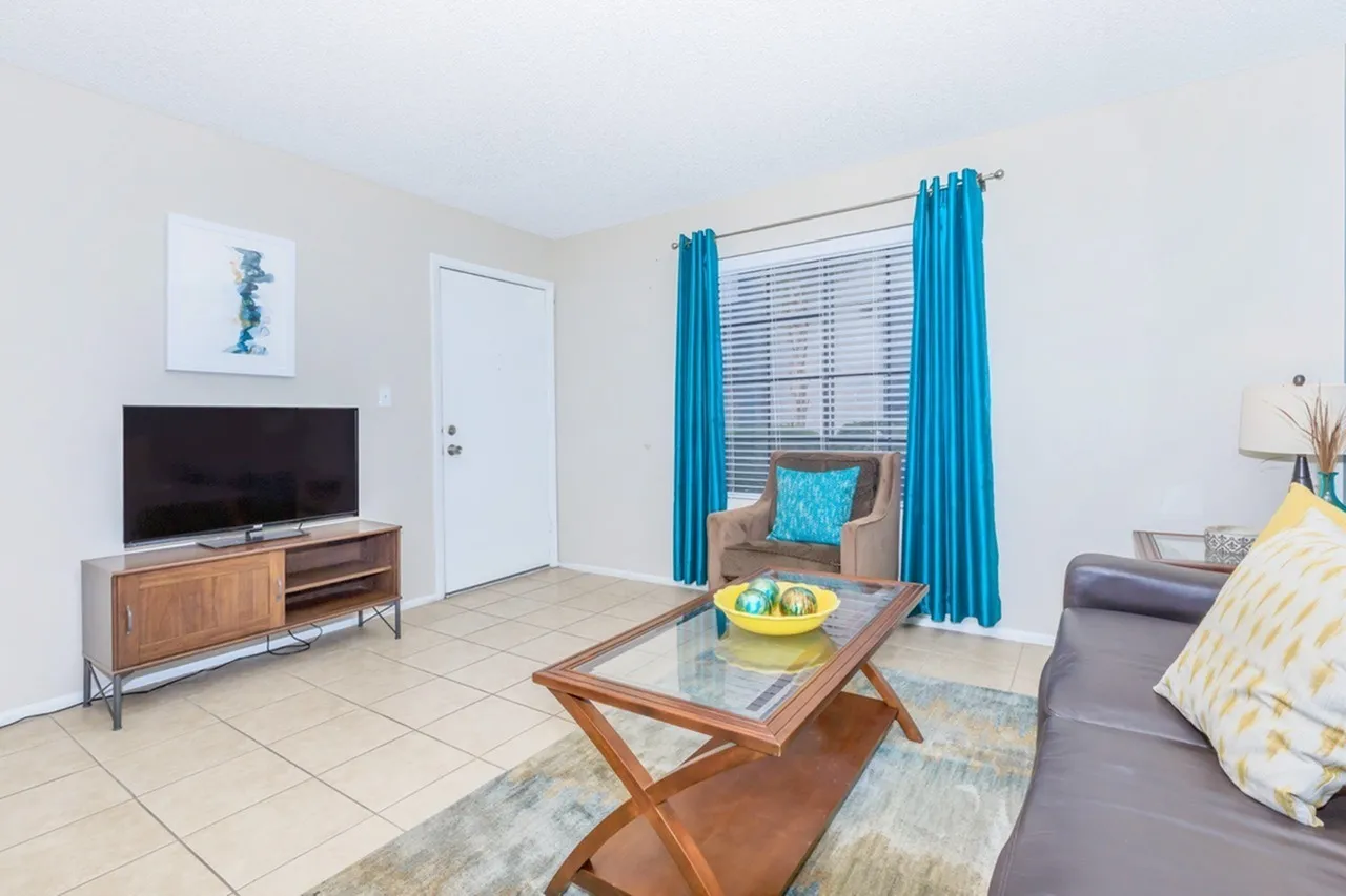 Rise on Cactus — floor plan