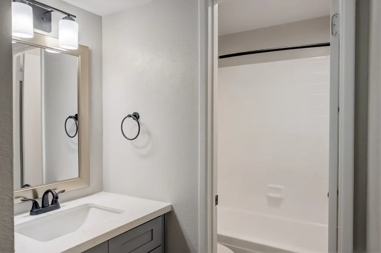 Rise on Cactus — floor plan