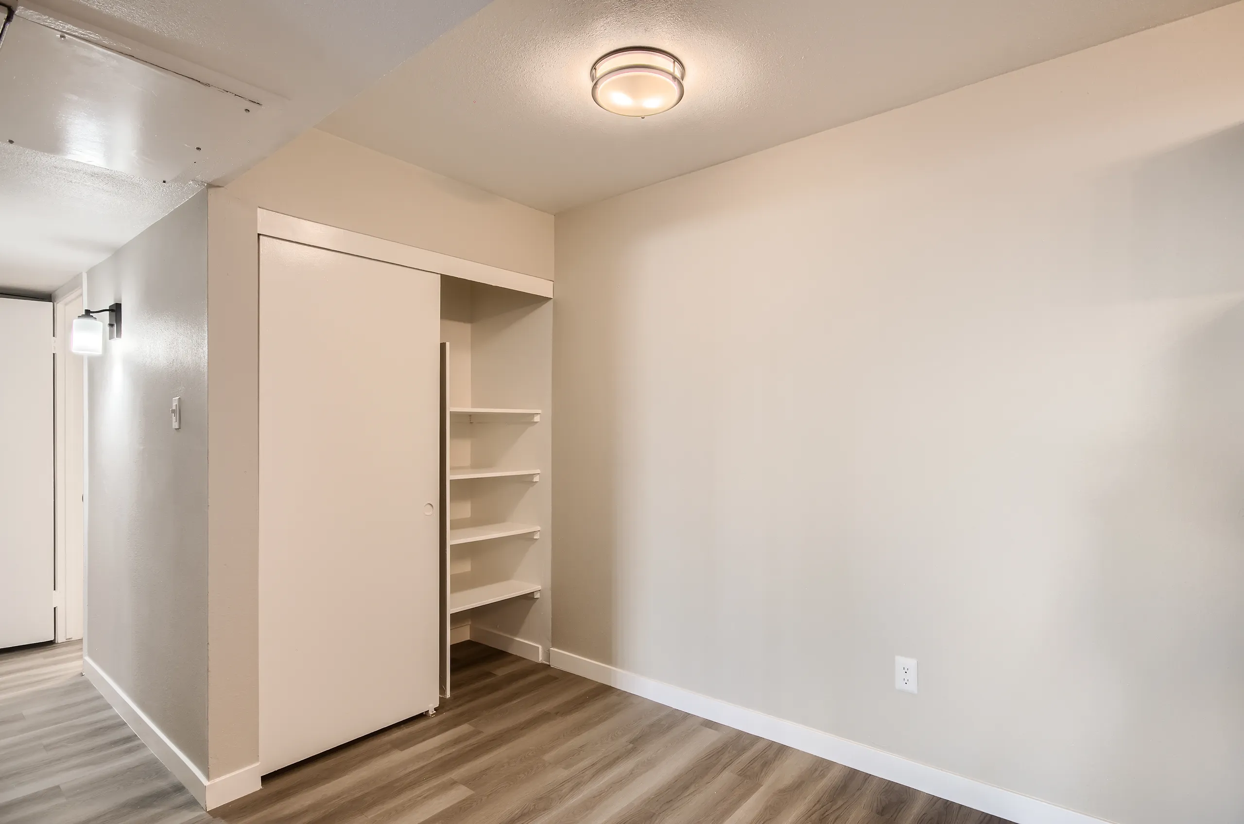 Reach-in closet, sliding door, built-in shelving
