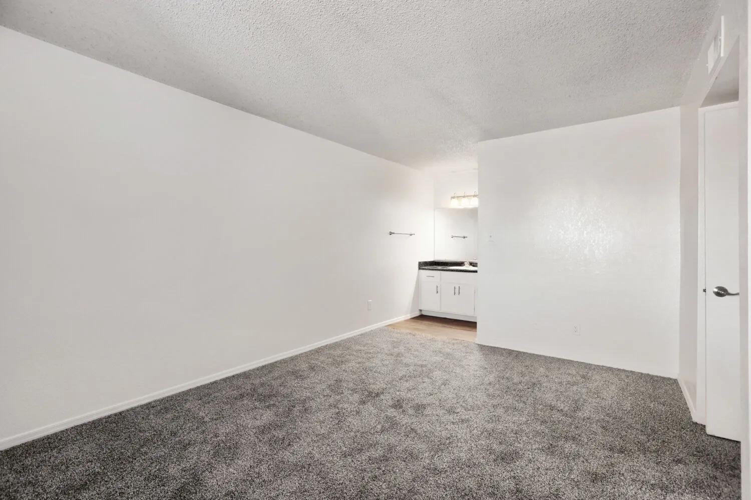 Rise Valley Heights — Interiors