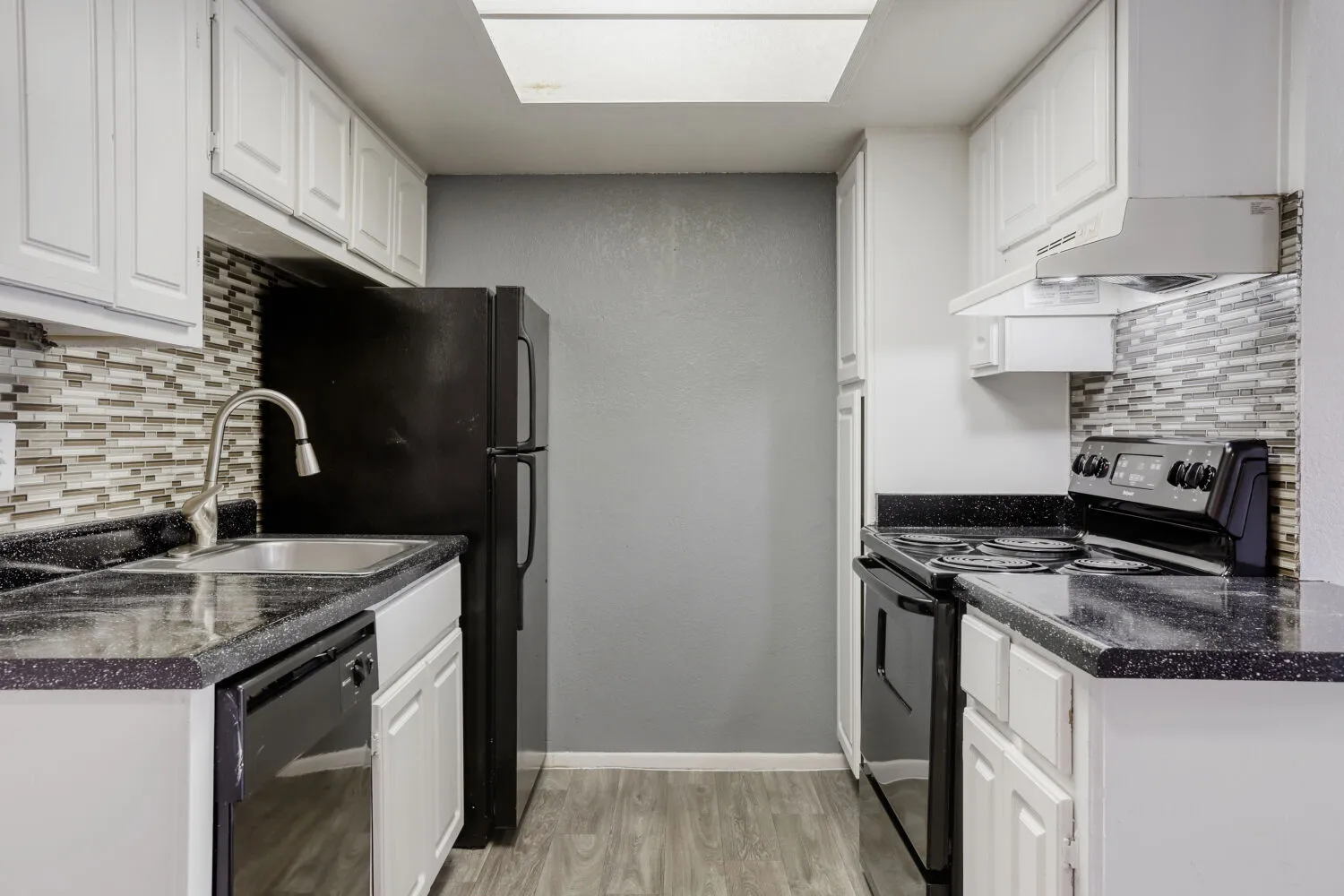 04 Kitchen