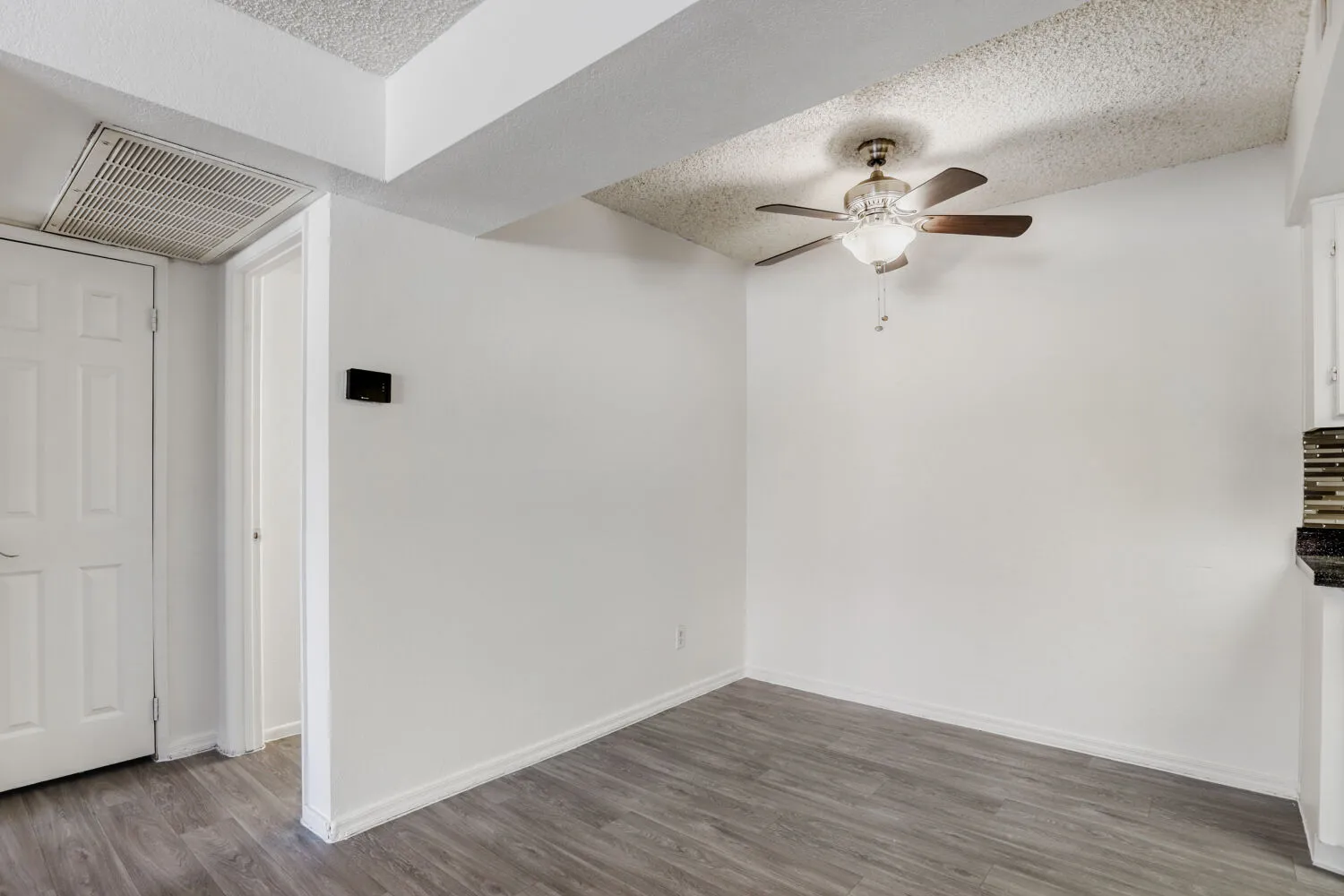 03 Living Room